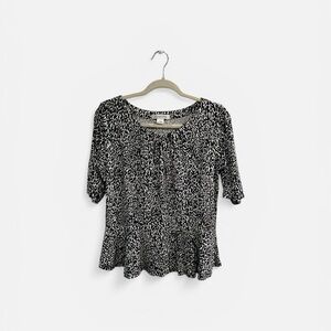 Liz Claiborne Black and White Patterned Blouse